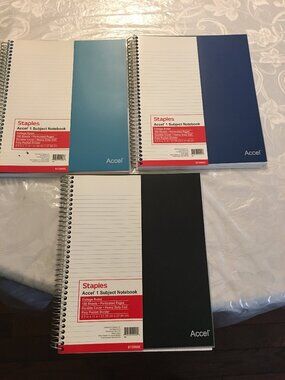 Staples Accel 1 Subject College Ruled Notebooks 1 Divider Pocket 100 Sheets, New